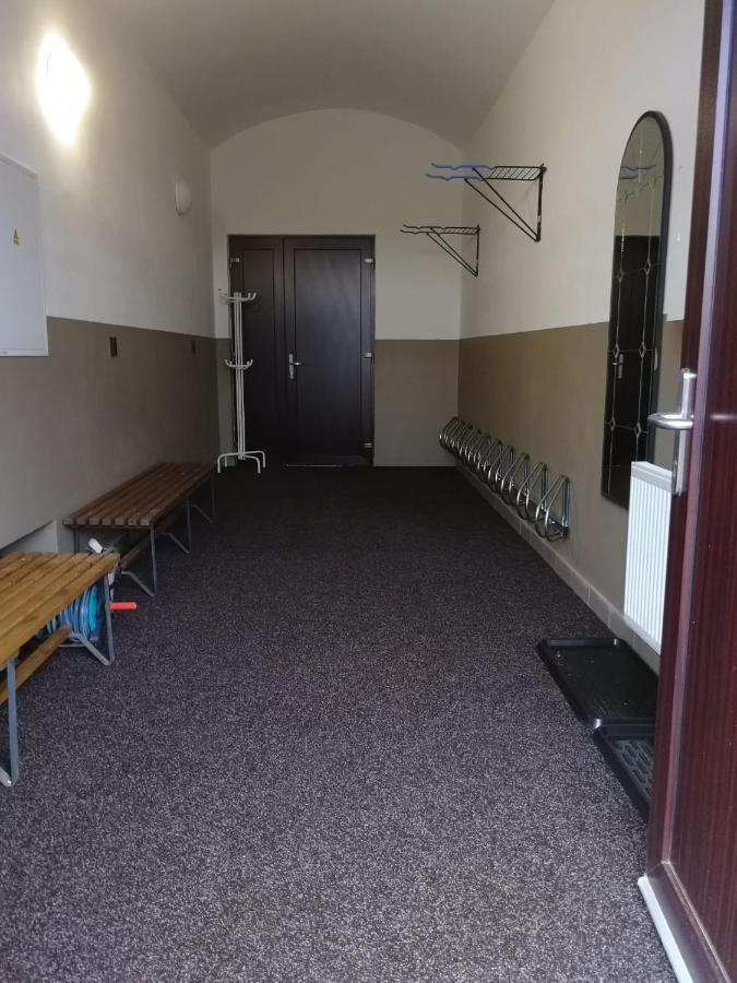 Apartmanovy Dum Sklipek 特鲁特诺夫 外观 照片