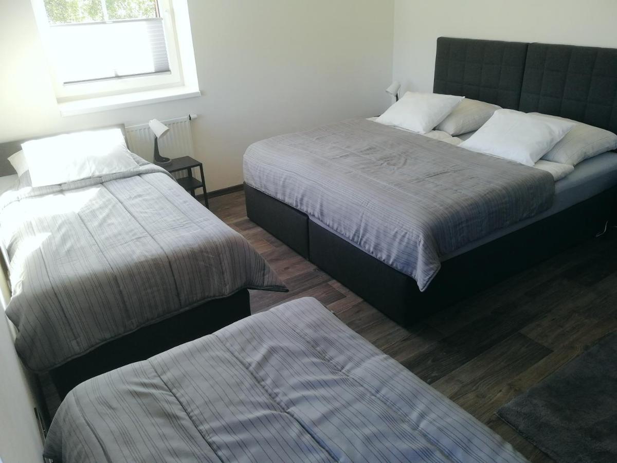 Apartmanovy Dum Sklipek 特鲁特诺夫 外观 照片